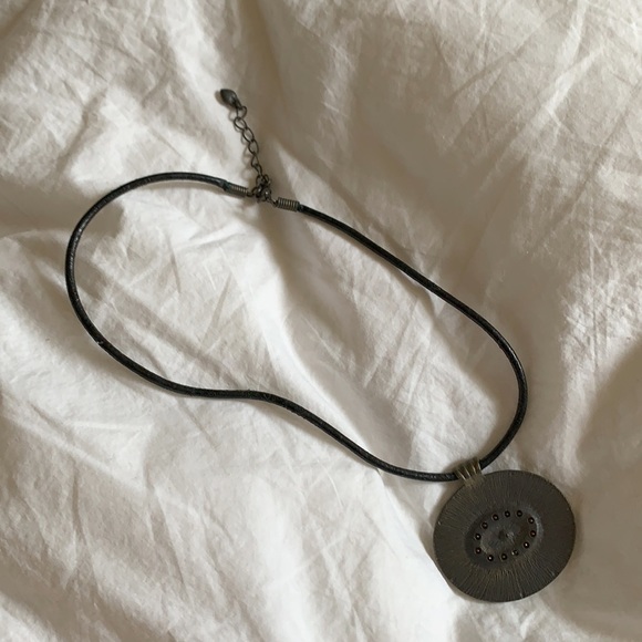 Necklace - Picture 2 of 3